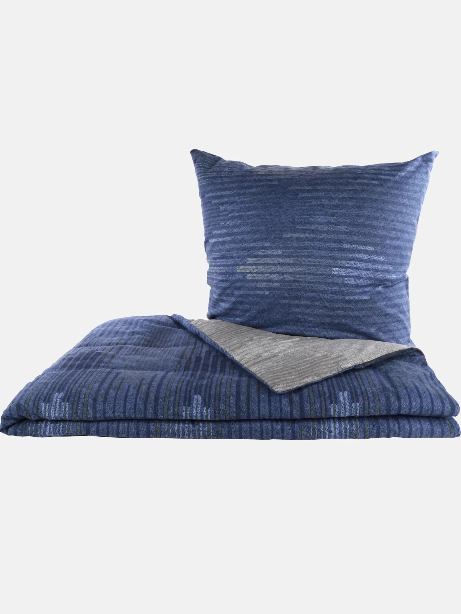Kaeppel I Biberbettwäsche Ikat mit Linienmuster,155x220cm