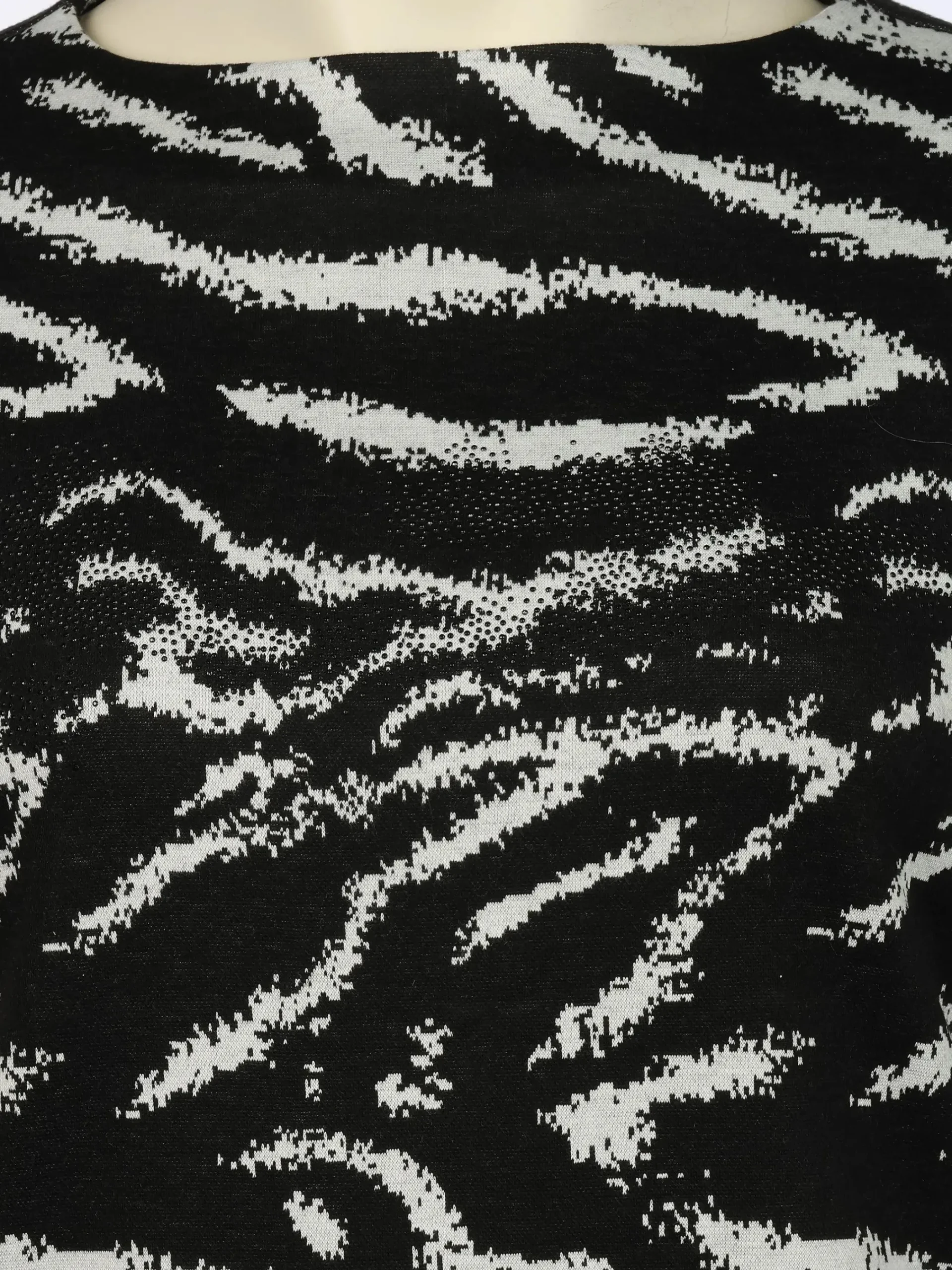 Damen Lisa Tossa Damen Jaquard Sweatshirt