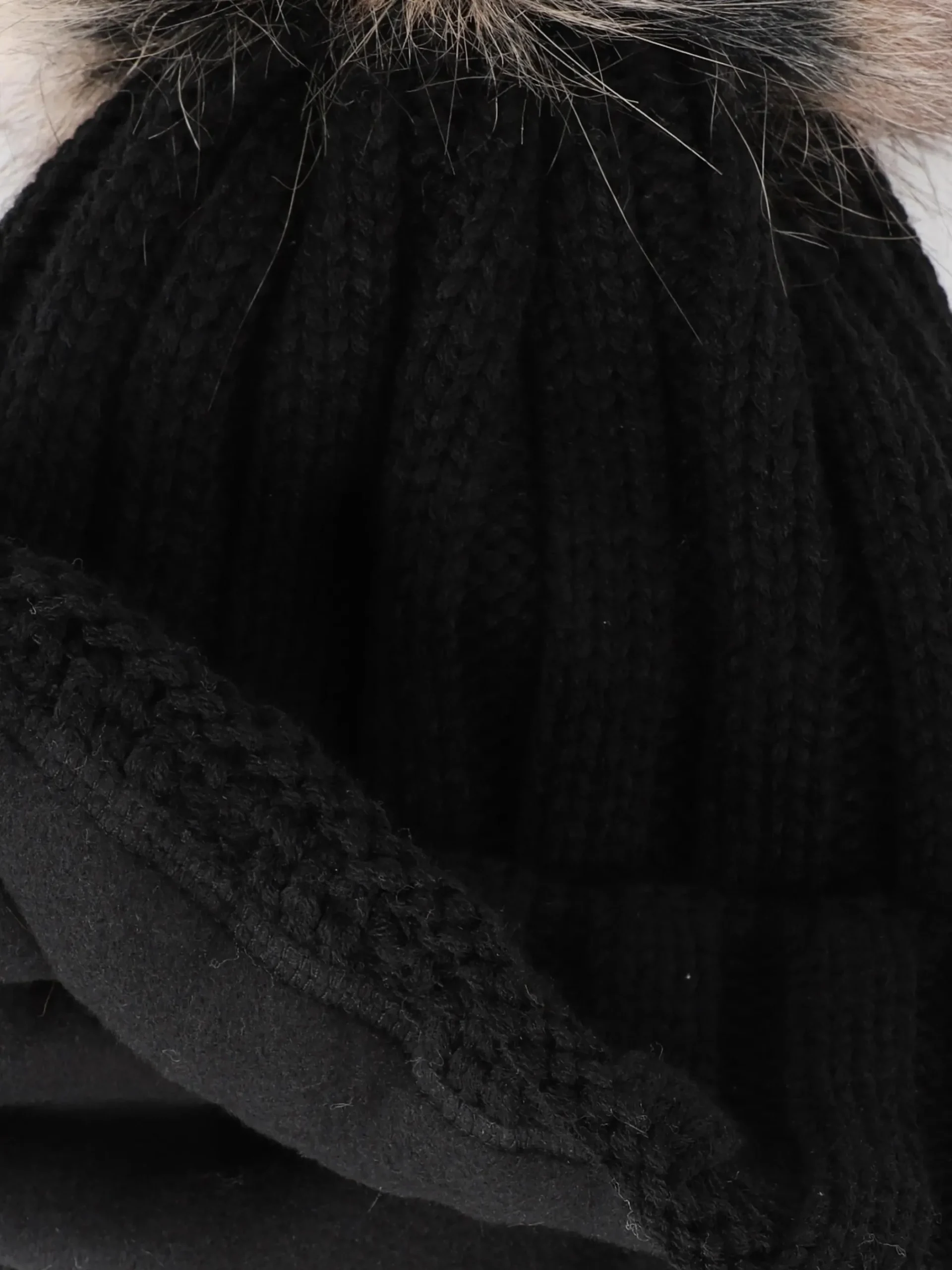 Damen Lisa Tossa Damen Strickmütze mit Bommel