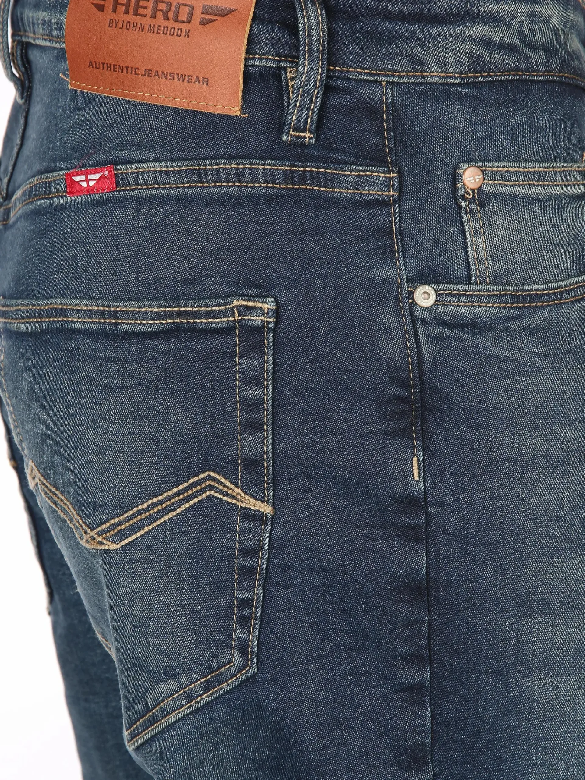 Herren HERO by John Medoox Herren Jeanshose mit geradem Bein