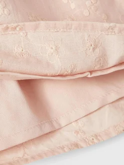 Kinder name it Mädchen Kleid mit Stickerei und Flügelärmelchen