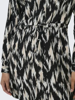 Damen Only ONLCORY L/S V-NECK TU Kleid